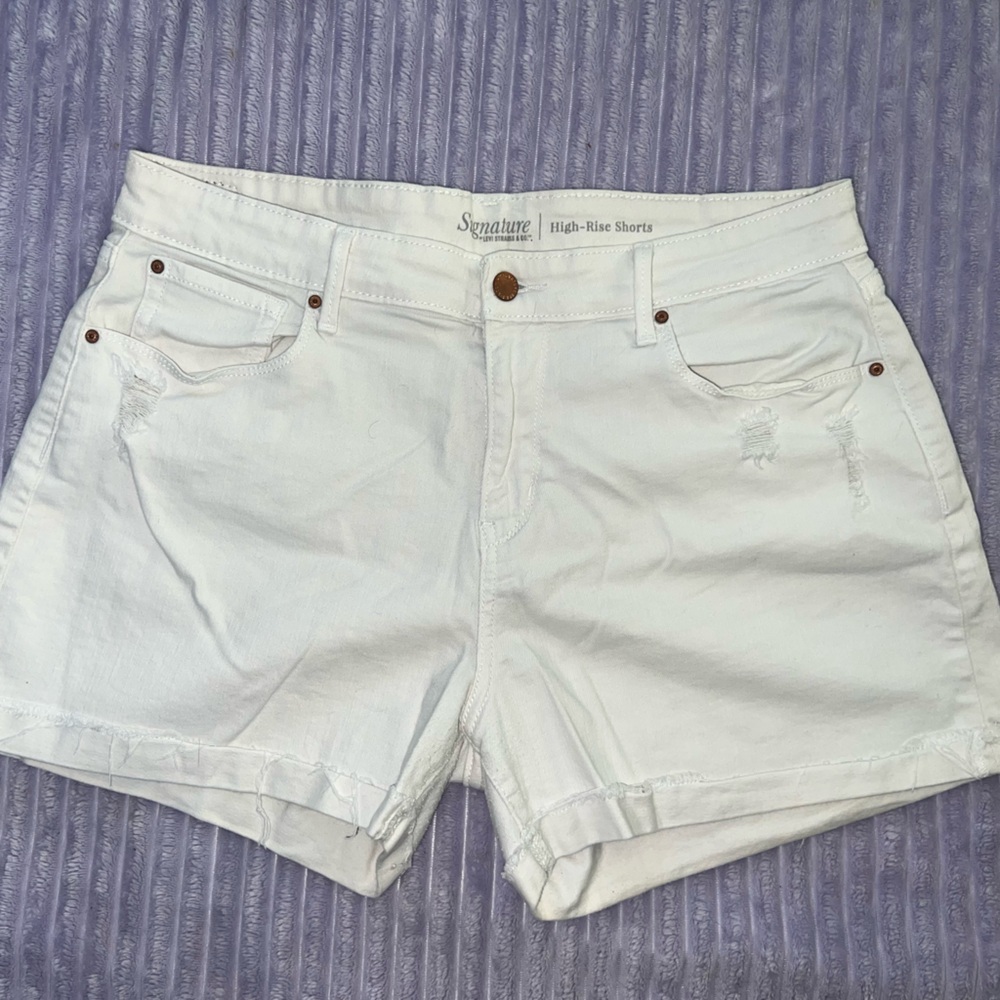 Signature by Levi Strauss White High-Rise Jean Shorts